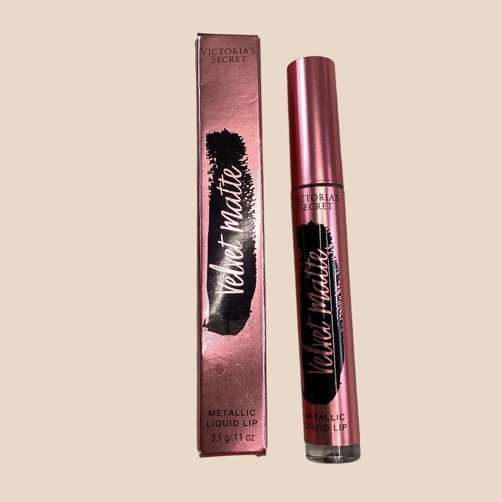 Victoria's Secret Velvet Matte Metallic Liquid Lip Spark Rose Gold Pink 0.11oz